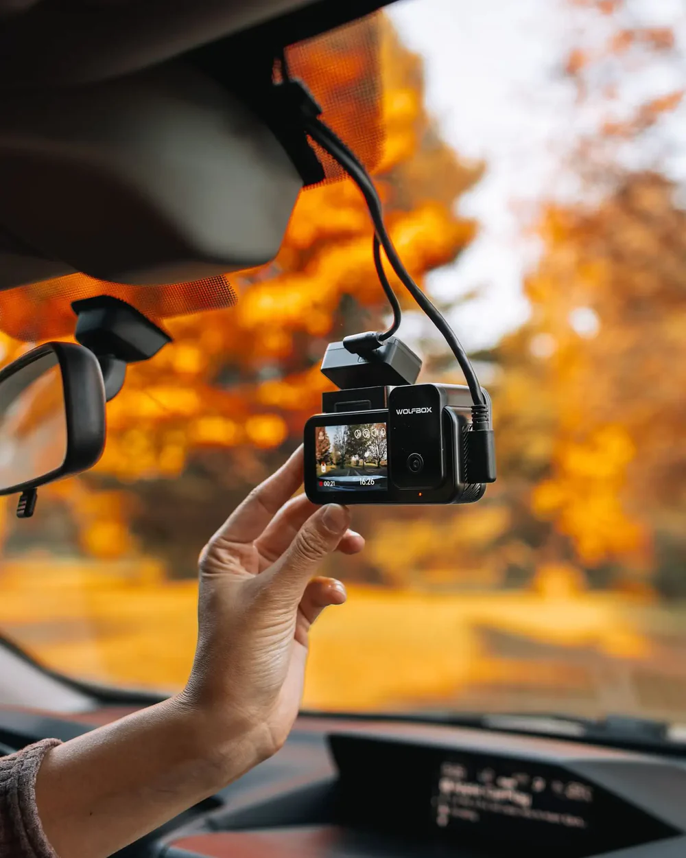 WOLFBOX® Official Site| Best Mirror Dashcam with 18-month Warranty