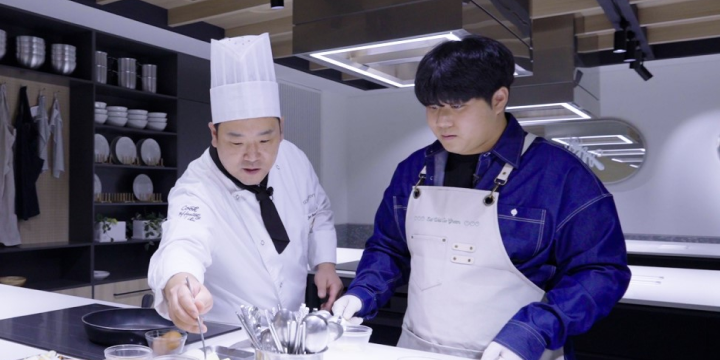 삼성전자, 노사 합의 후 5년간 5조원 사회투자·사과