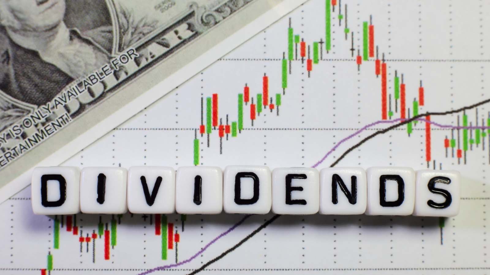 5 Dividend Stocks With Low Payout Ratios and High Yields
