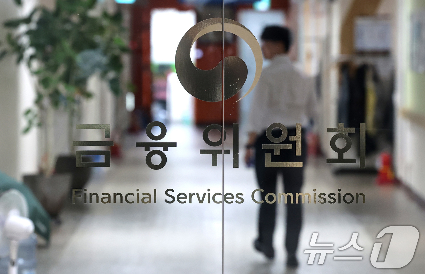 6월 마지막주 금융주·소비재가 방어주로 부각됐다