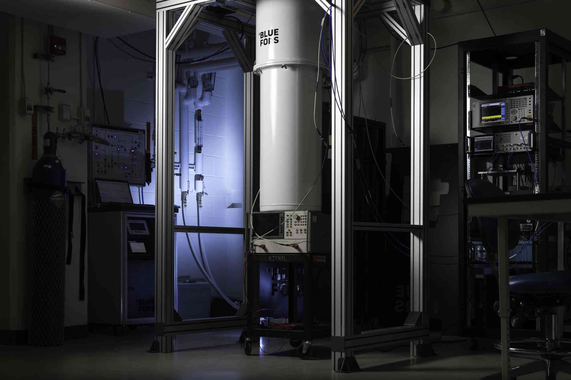 Creating superconducting circuits