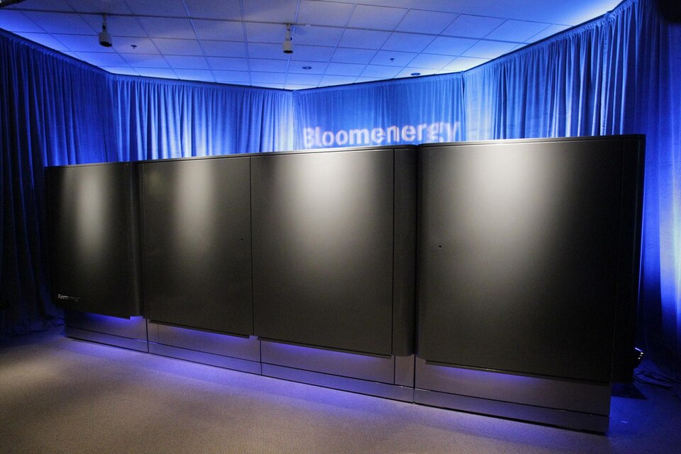 File:Bloom Energy Servers.jpg - Wikimedia Commons