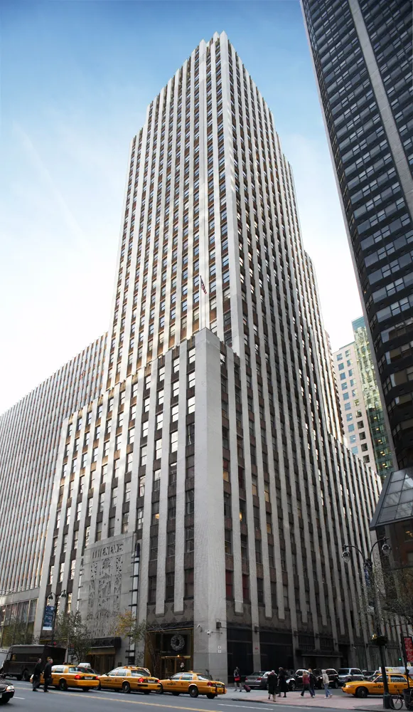 Omnicom Group Renews for Another Floor at the News Building ...