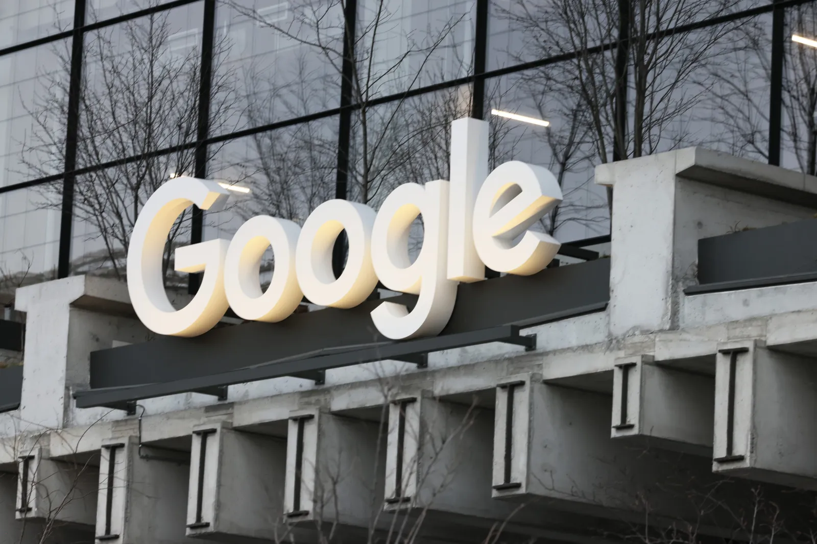 Google Announces US$850 Million Data Center Construction Project - Newsweek