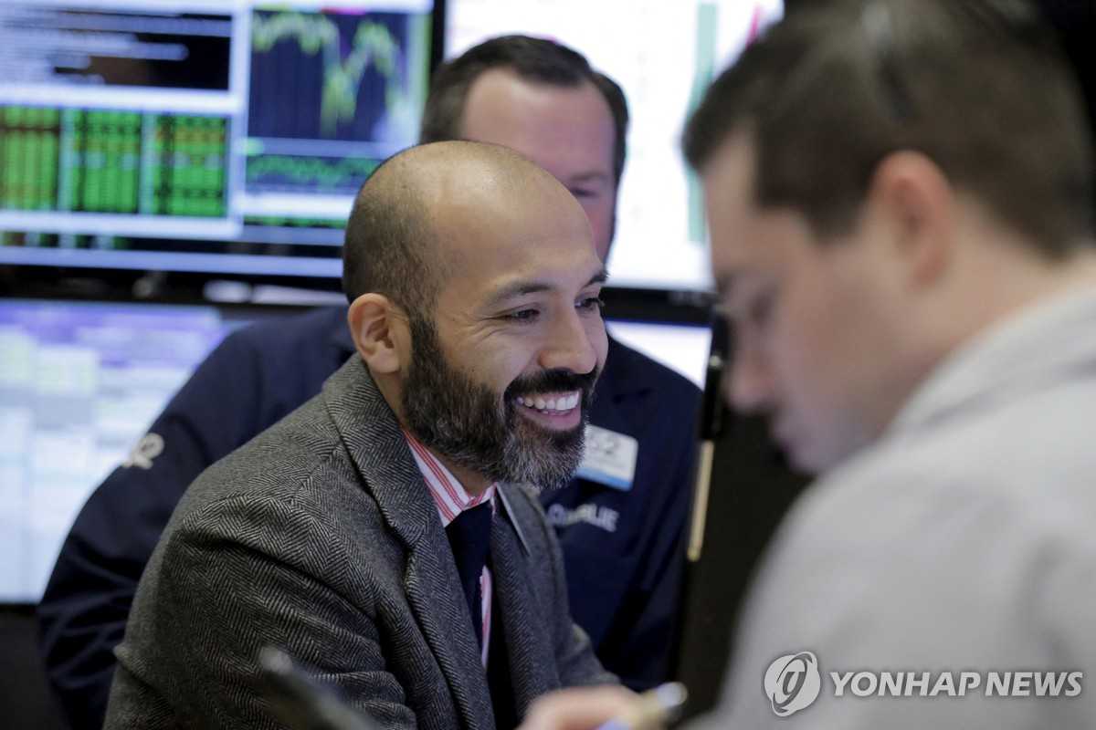 뉴욕증시 혼조 출발, 삼성전자 실적 이후 반도체주 매도세 확산