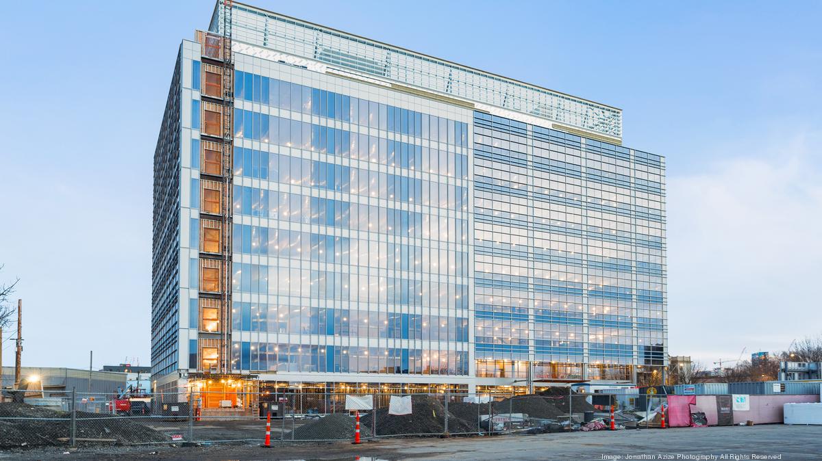Flagship-backed companies stake out space in Somerville's first lab building