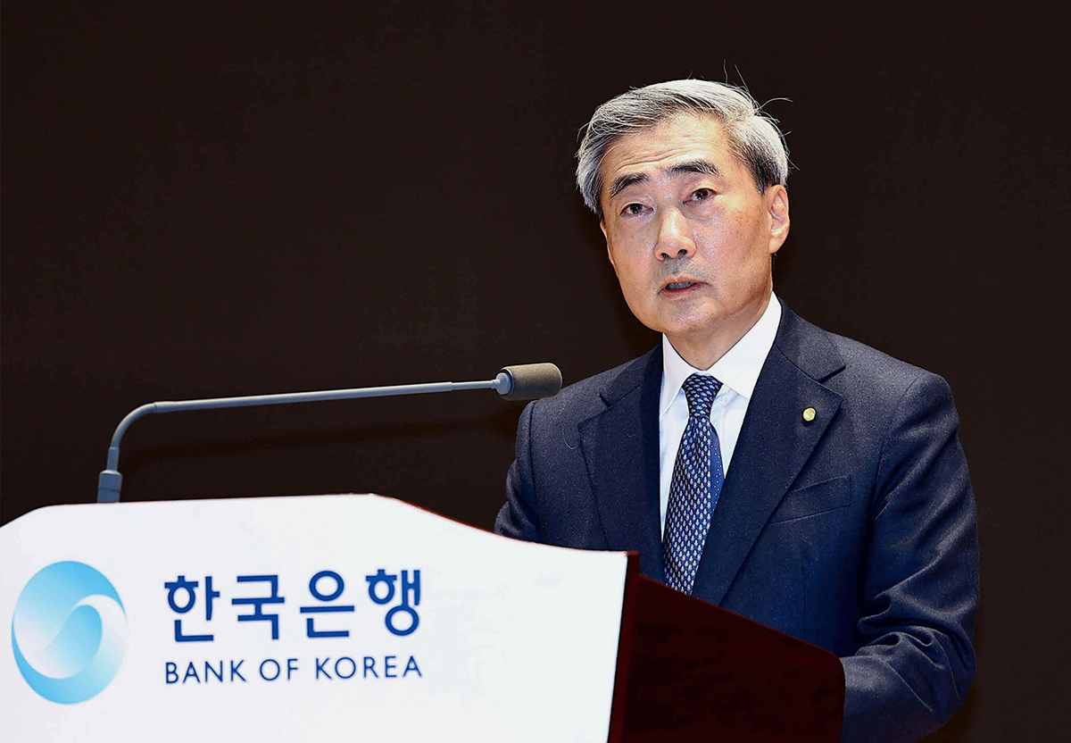 신현송 한국은행 총재, 유동성 축소 신호
