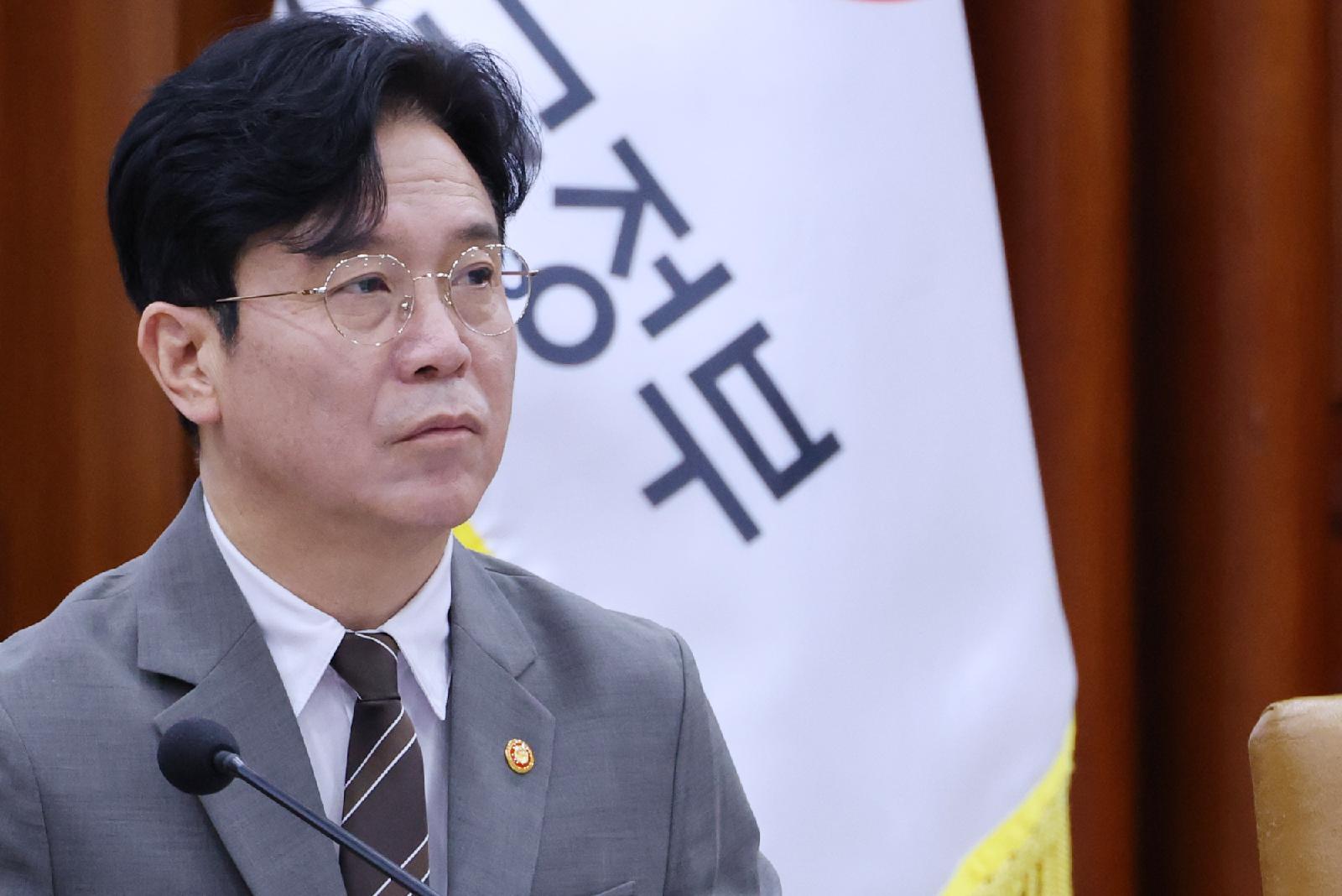 삼성전자 총파업 5일 앞두고 노동장관 중재 나섰다