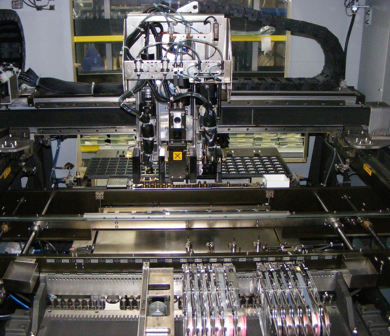 Pick-and-place machine - Wikipedia