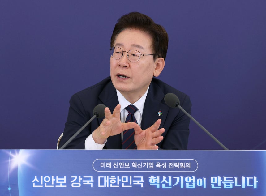 삼성·SK 참여 메가프로젝트 공개…호남 반도체 공방 격화