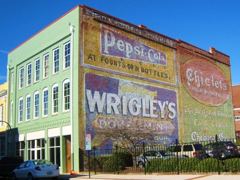 Outdoor advertising - Wikipedia