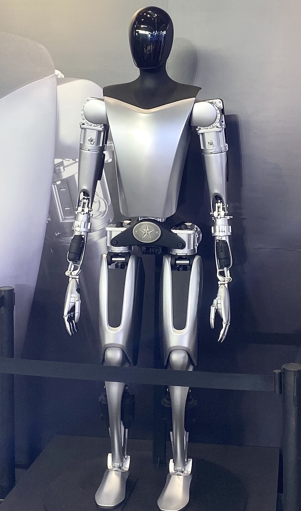 File:Optimus Tesla.jpg - Wikimedia Commons