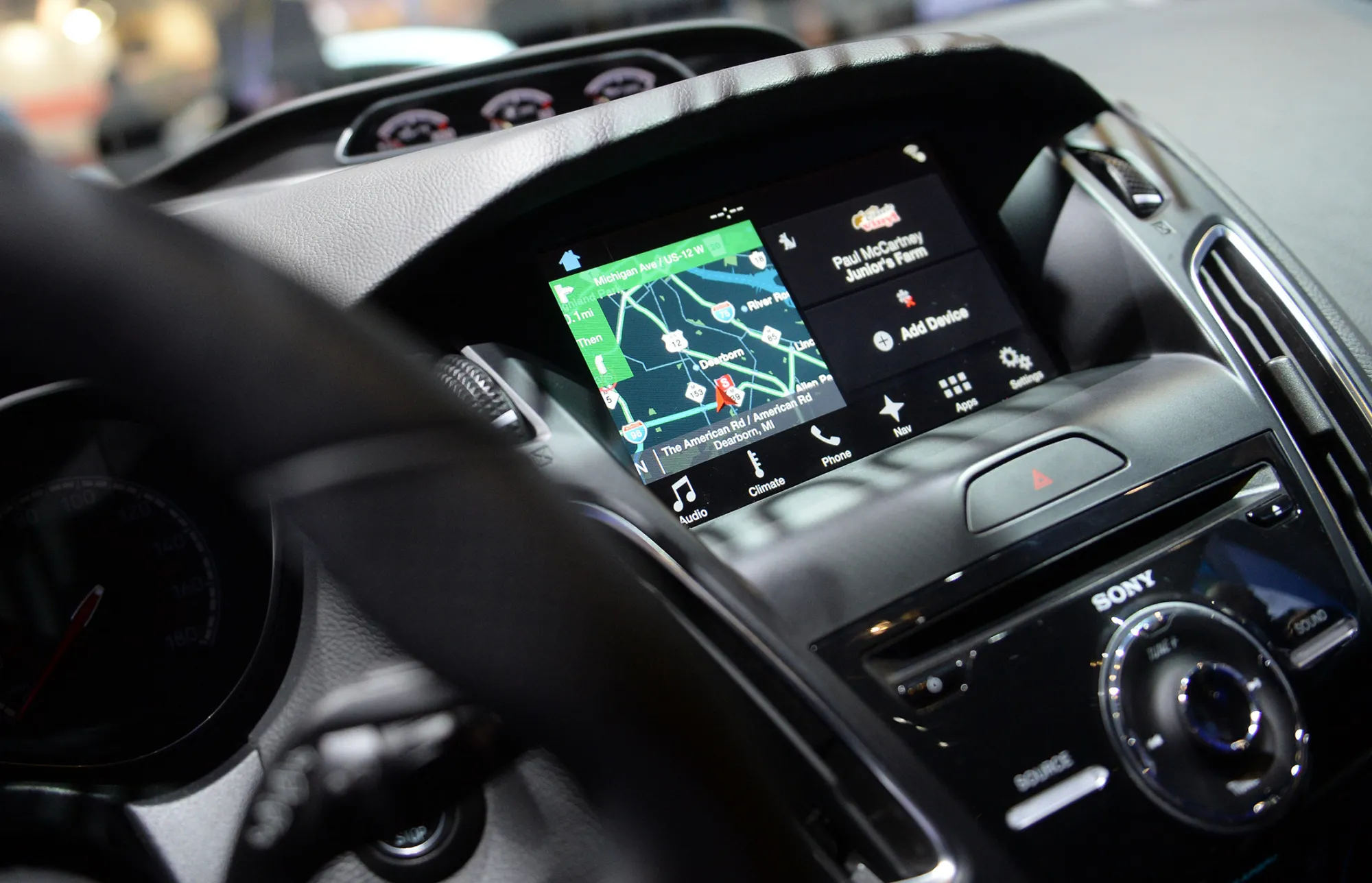 Ford Hires 400 BlackBerry Employees for Connected Cars Work - Bloomberg