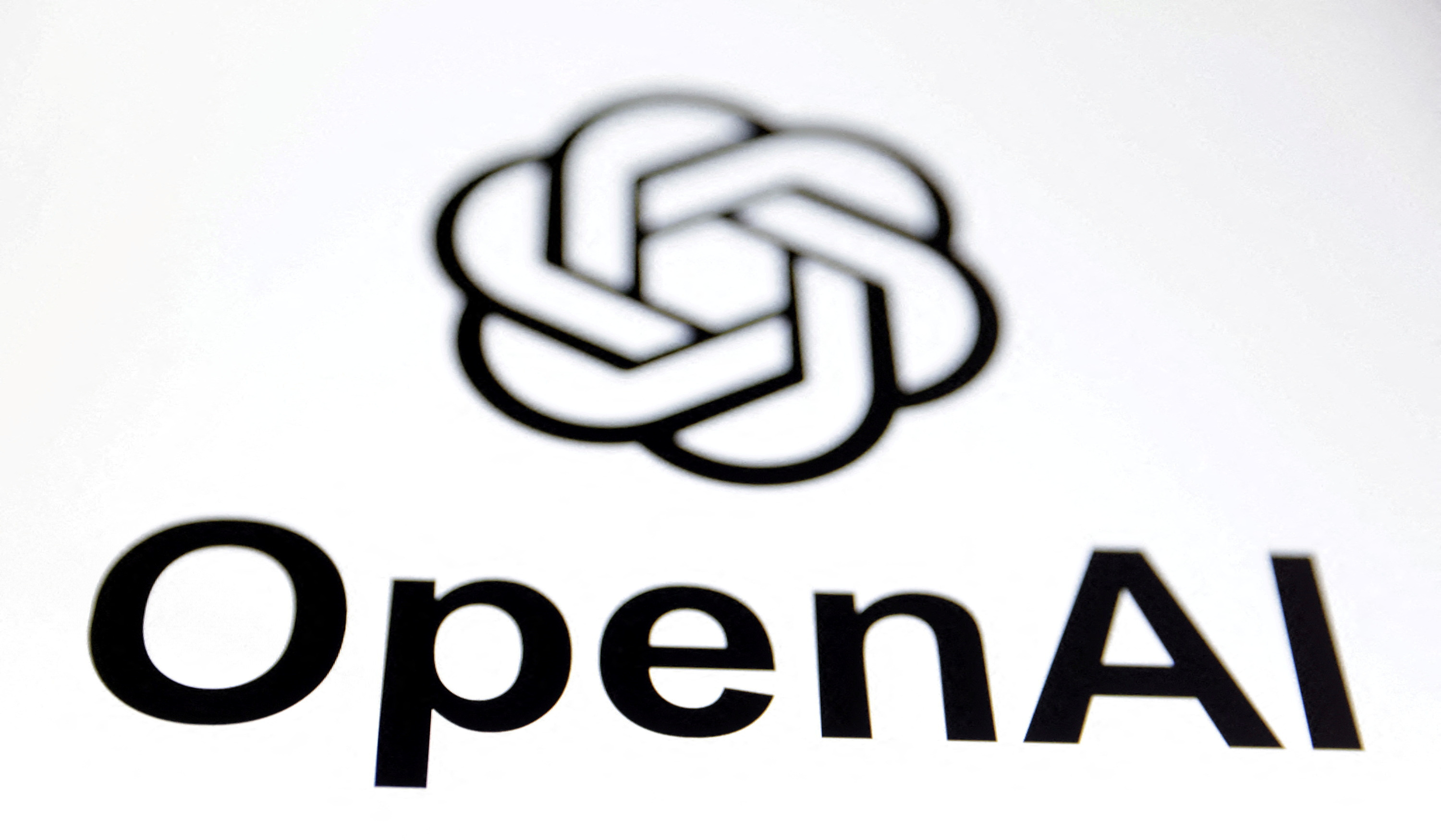 Abu Dhabi-backed firm in talks to invest in OpenAI chip venture, FT ...