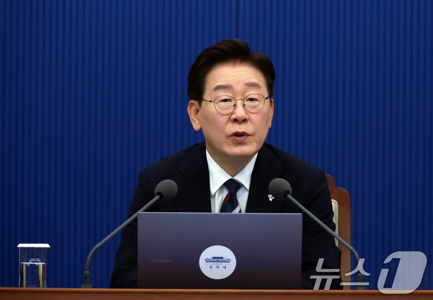 정부, 반도체 호황 따라 보유세·양도세 개편 속도낸다