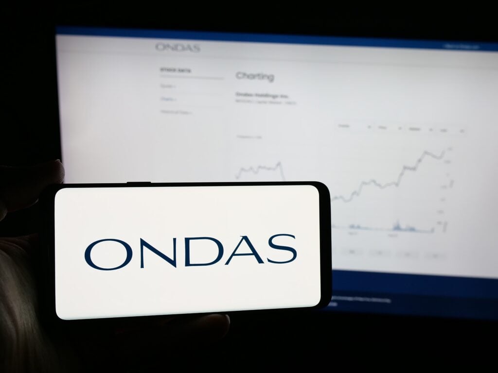 온다스, 25년 검증 전장 소프트웨어 인수