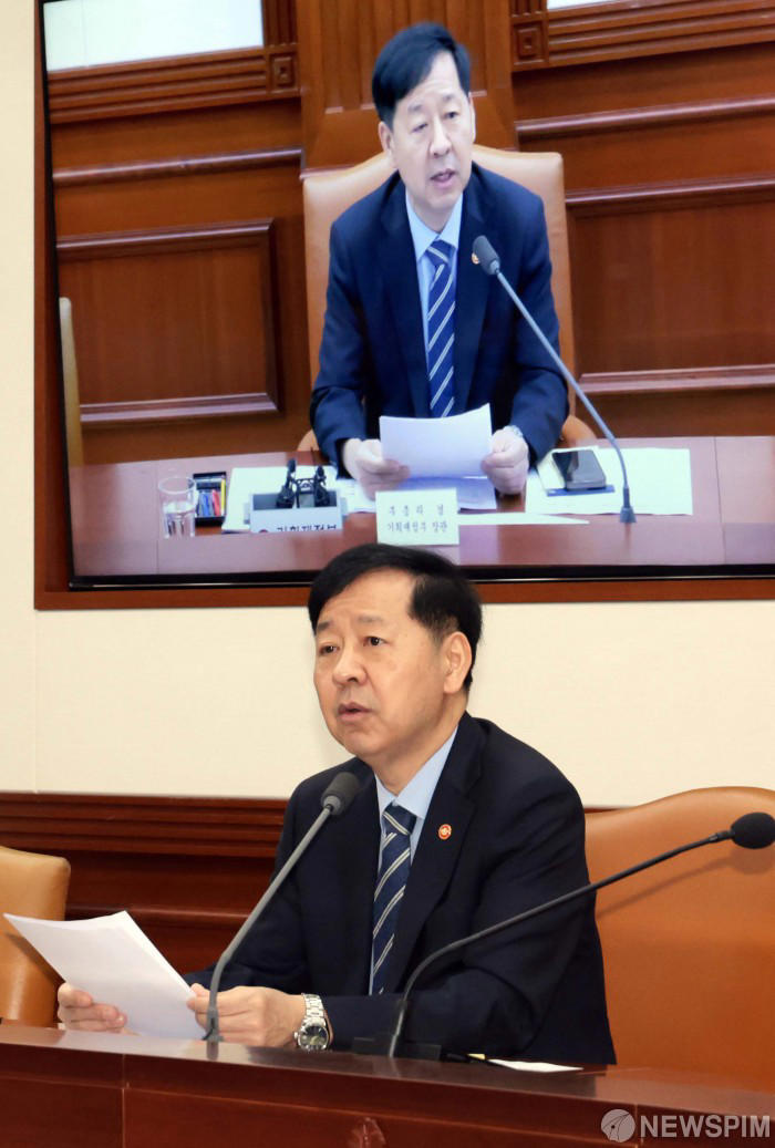 구윤철, 국고채·환율 변동성에 관계기관과 즉시 대응 발표
