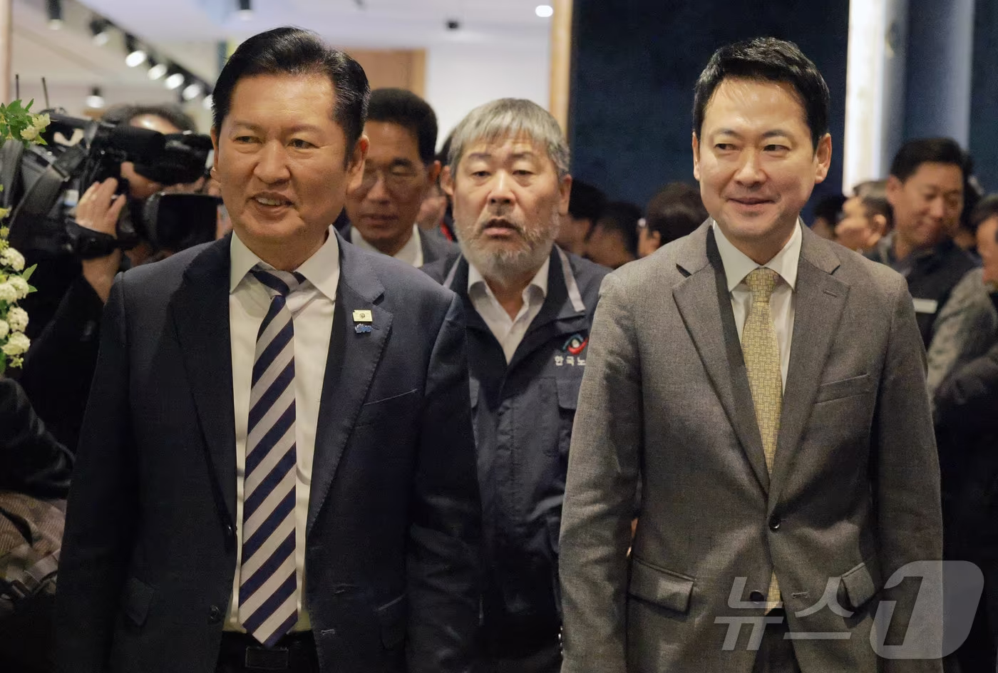 삼성전자 노조 파업 나흘 앞두고 노란봉투법 공방