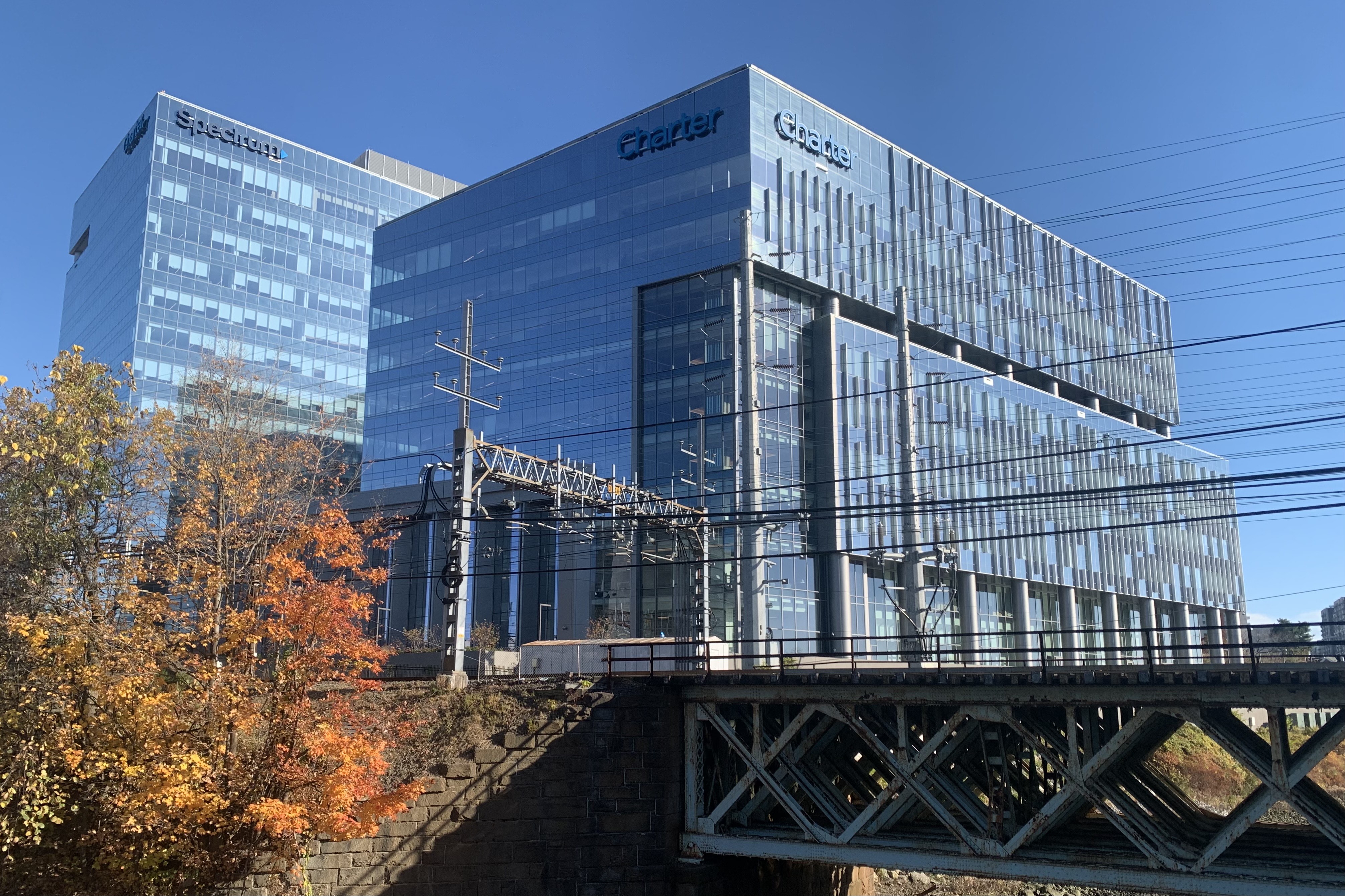 File:Charter Spectrum Headquarters.jpg - Wikimedia Commons