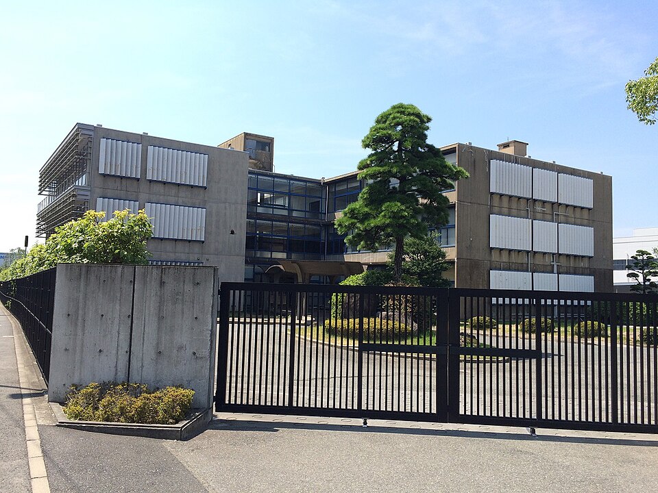 File:YASKAWA Electric Corporation Former headquarters office building ...