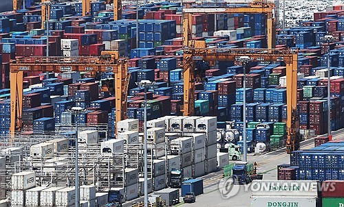 상위 기업, 1분기 수출 44%·임금 격차 942만·176만