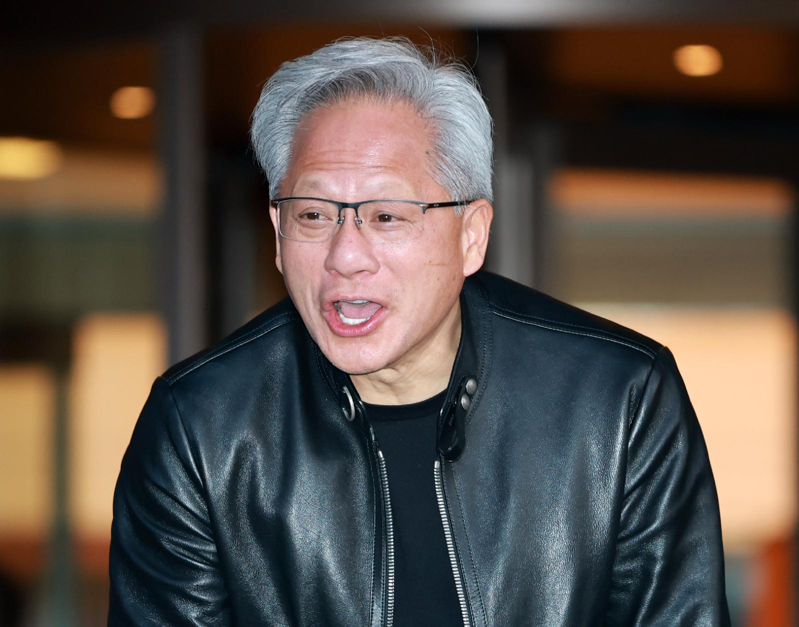 젠슨 황 네이버 방문 후 네이버·LG전자 급락