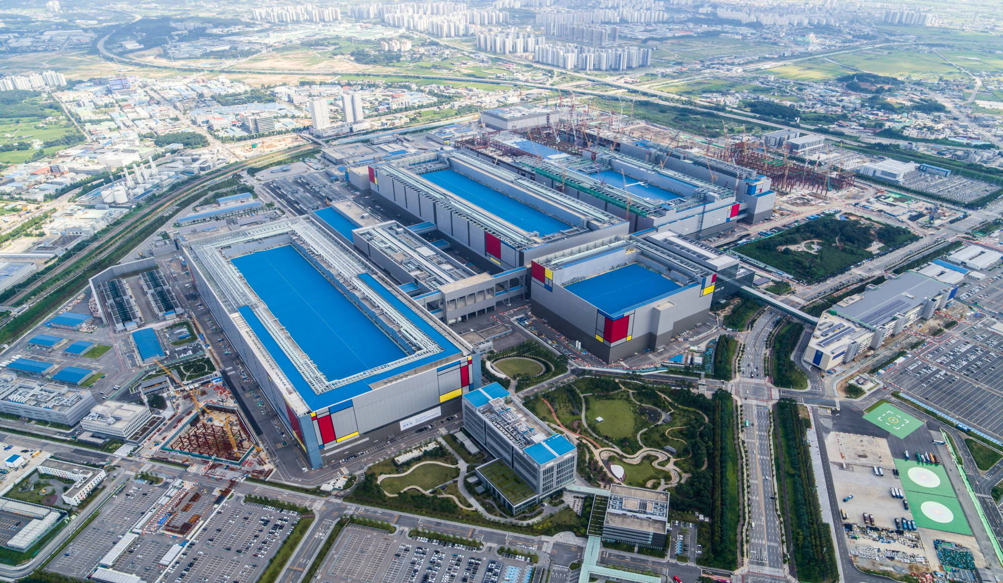 Samsung Display to invest $3.1 bln in OLED production in South Korea ...