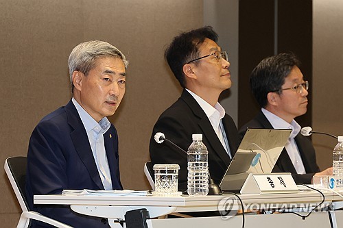 삼성전자·SK하이닉스 성과급이 물가를 밀어올리나