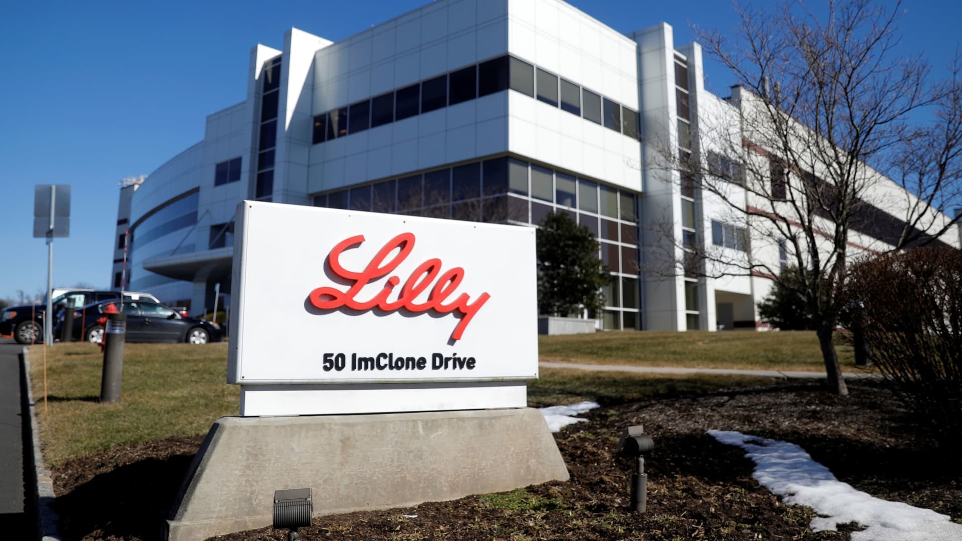 Eli Lilly and Company (ETR:LLY) Stock Price & Overview