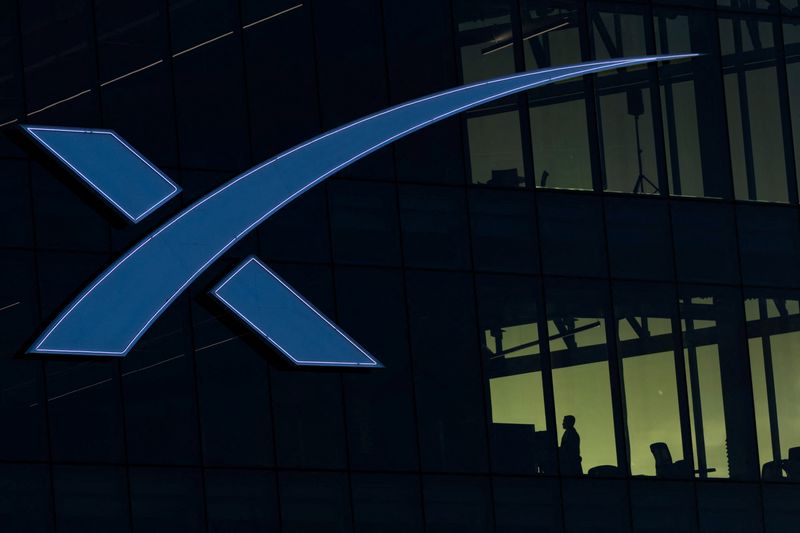 스페이스X, 그린슈 포함 1조 7,500억 달러 목표 상장 준비