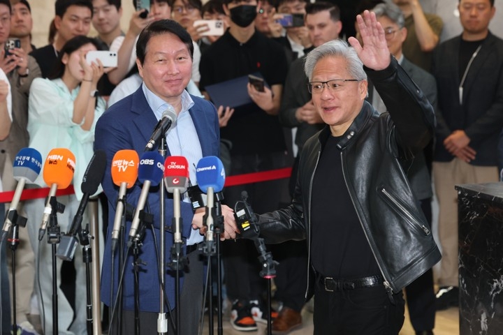 코스피·코스닥 급락에 서킷브레이커·매도 사이드카 동시 발동
