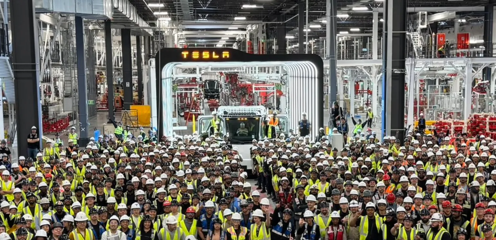 Tesla Semi: first truck rolls off high-volume production line | Electrek