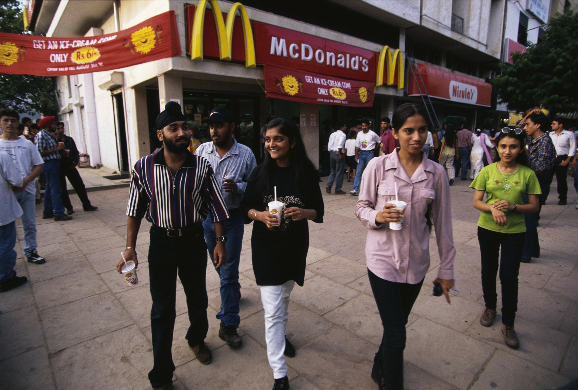 Why Mcdonald'S Failed In India - NMXBLO