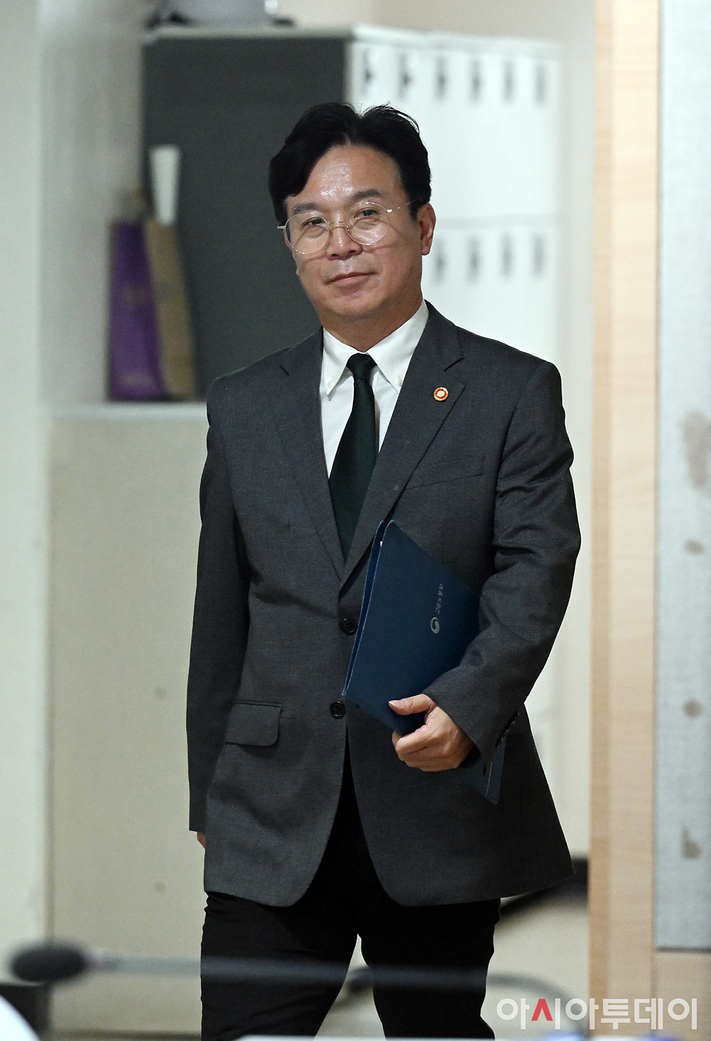 노동부, '삼전·하이닉스 성과급 백지화 공문' 허위라 밝혔다