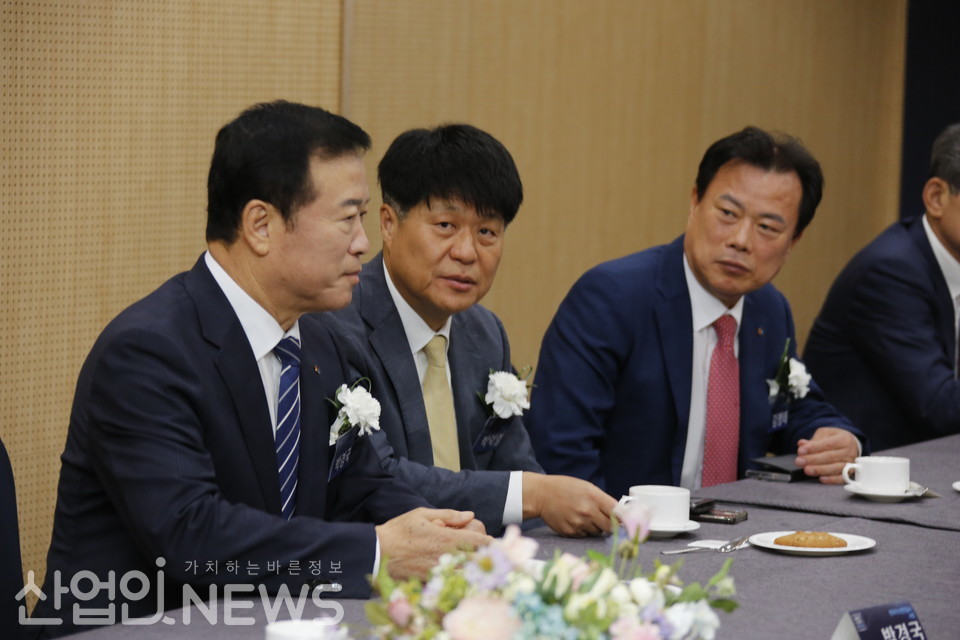 한국가스공사 036460 CEO 취임 이후 자사주 0주·배당 후퇴
