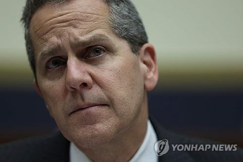 나스닥 4% 하락·금·채 동반 약세, 트럼프 AI 지분 검토