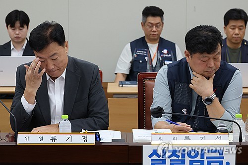 노사, 최저임금 격차 730원으로 좁혀졌다…노 11,250원·사 10,520원
