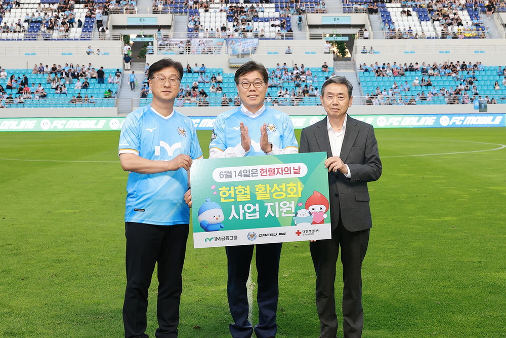 코스피 8,000선 재진입, 삼성전자 8%·하이닉스 15% 급등