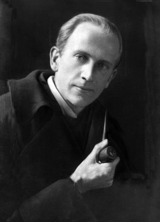 A. A. Milne - Wikipedia