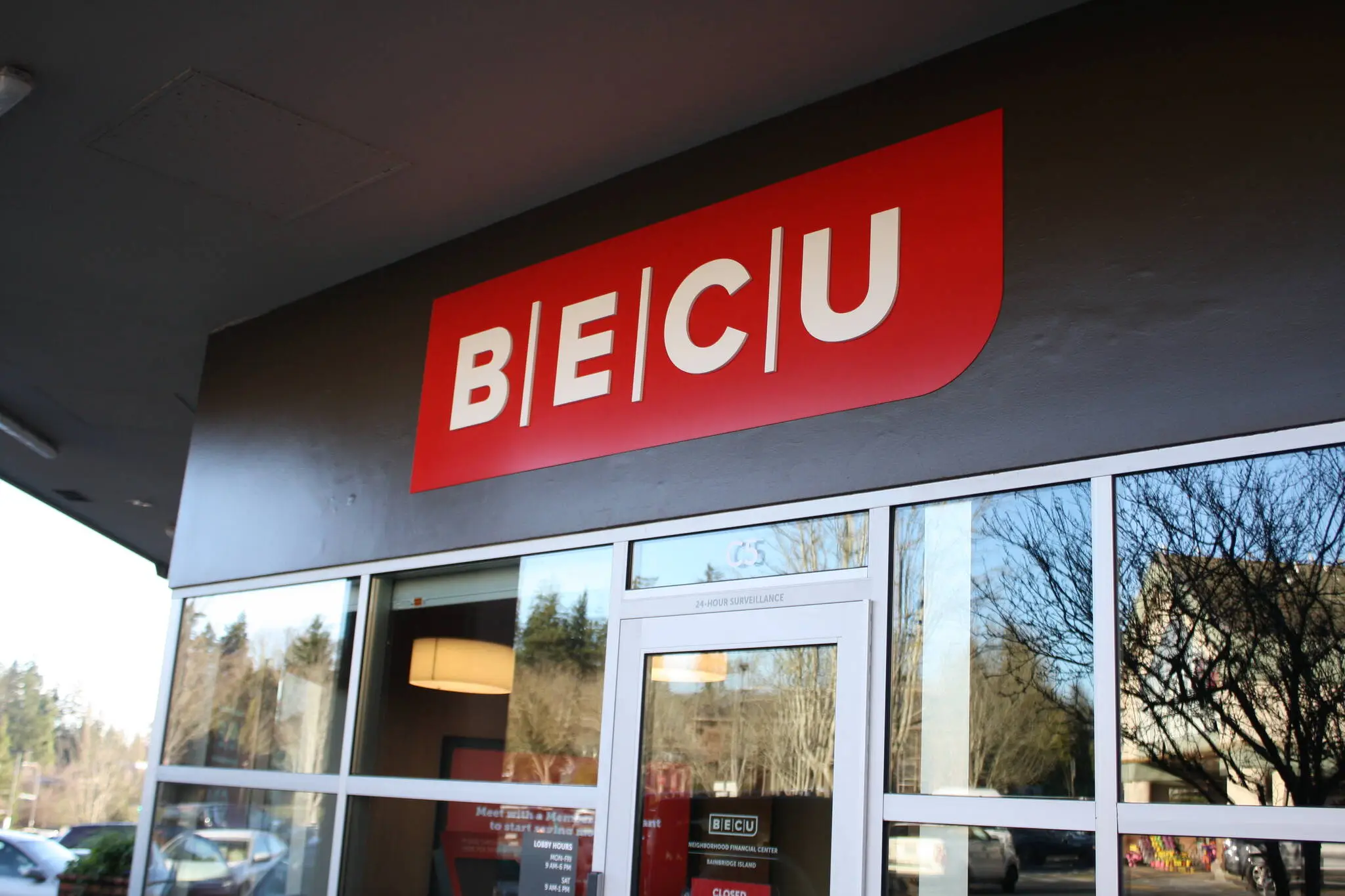 BECU opens Bainbridge Island branch