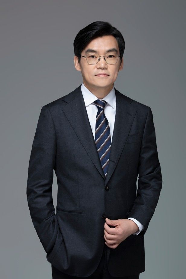 Hanmi Pharmaceutical appoints Hwang Sang-yeon as new CEO, its first external chief executi