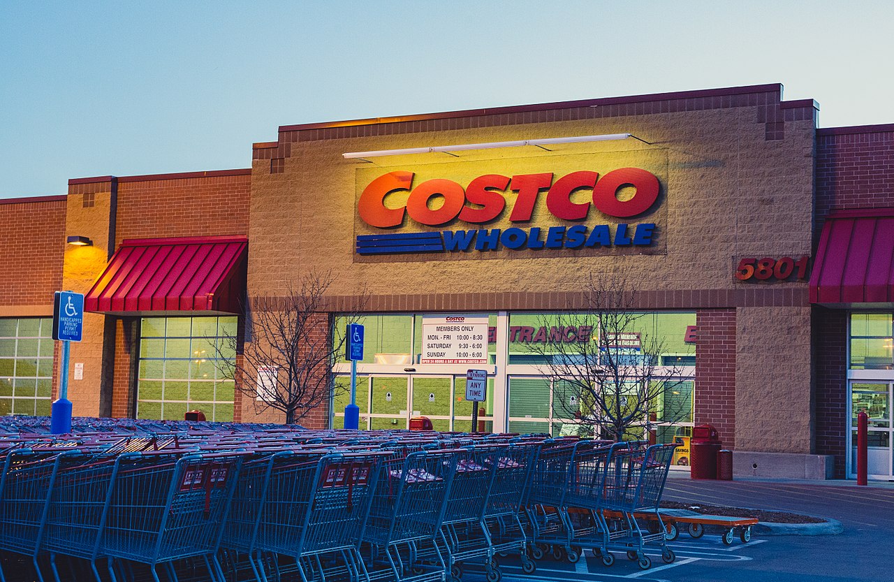 File:Costco Wholesale Store (34635636926).jpg - Wikimedia Commons