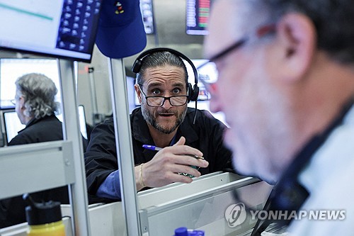 삼성·SK하이닉스 내년 초 성과급 최소 50조원 지급