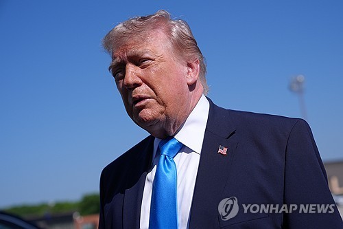 트럼프 '이란 협상 최종 단계' 발언에 건설·반도체 강세