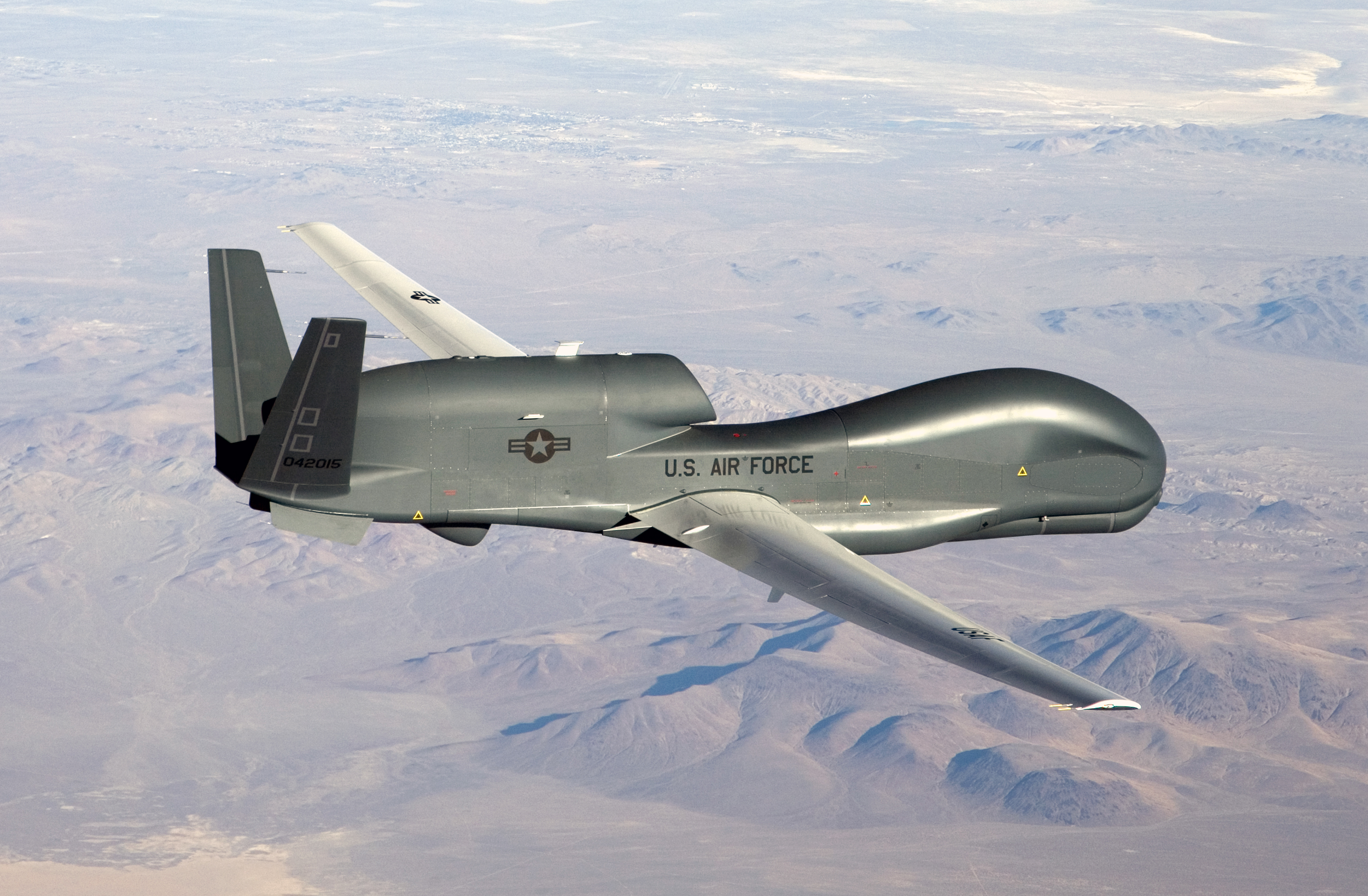 Northrop Grumman RQ-4 Global Hawk - Wikipedia