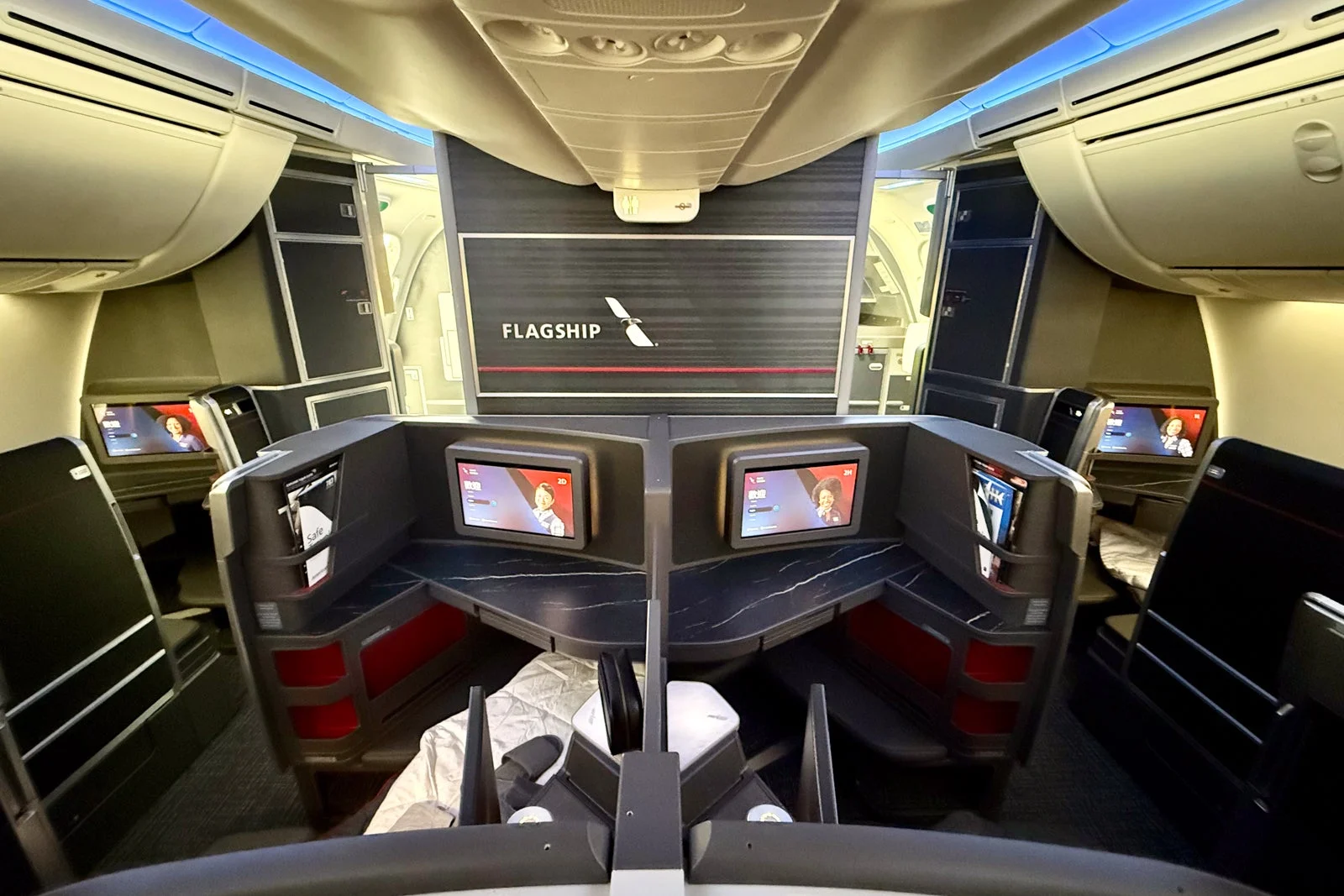 A look at American's all-new Boeing 787 Dreamliner with Flagship Suite seats and more - Th