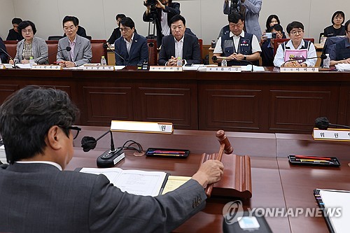 택배·배달기사 최저임금 적용 또 불발, 도급제 제외 결정