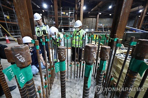 트럼프 관세 발언, 인텔·TSMC와 반도체주 변수