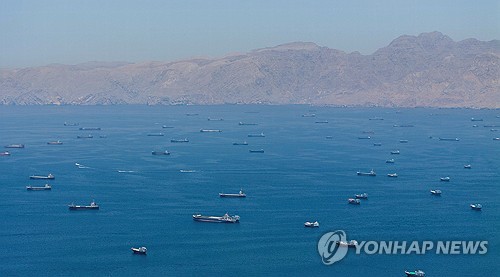 호르무즈 재개방 기대에 국제유가 7% 하락, WTI 90달러대
