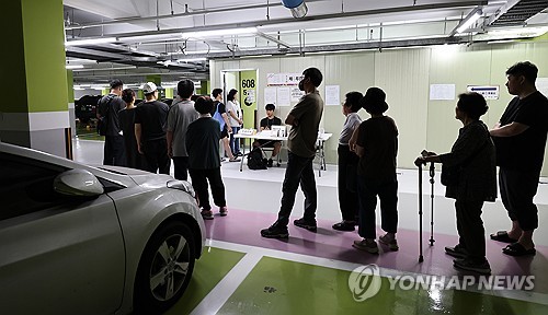 출구조사 엇갈림에 투자심리 변동, 천일·동양고속 20%대 급등